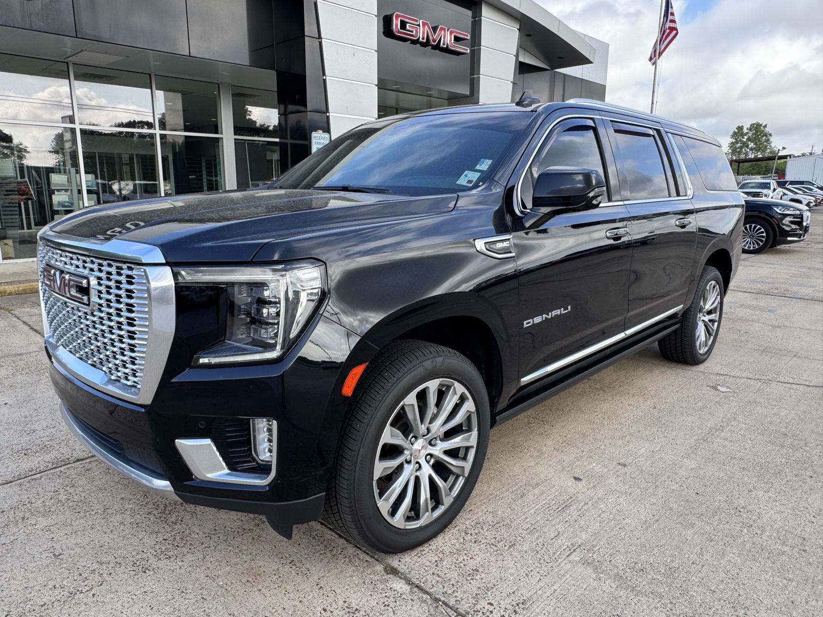 2022 GMC Yukon XL SUV 