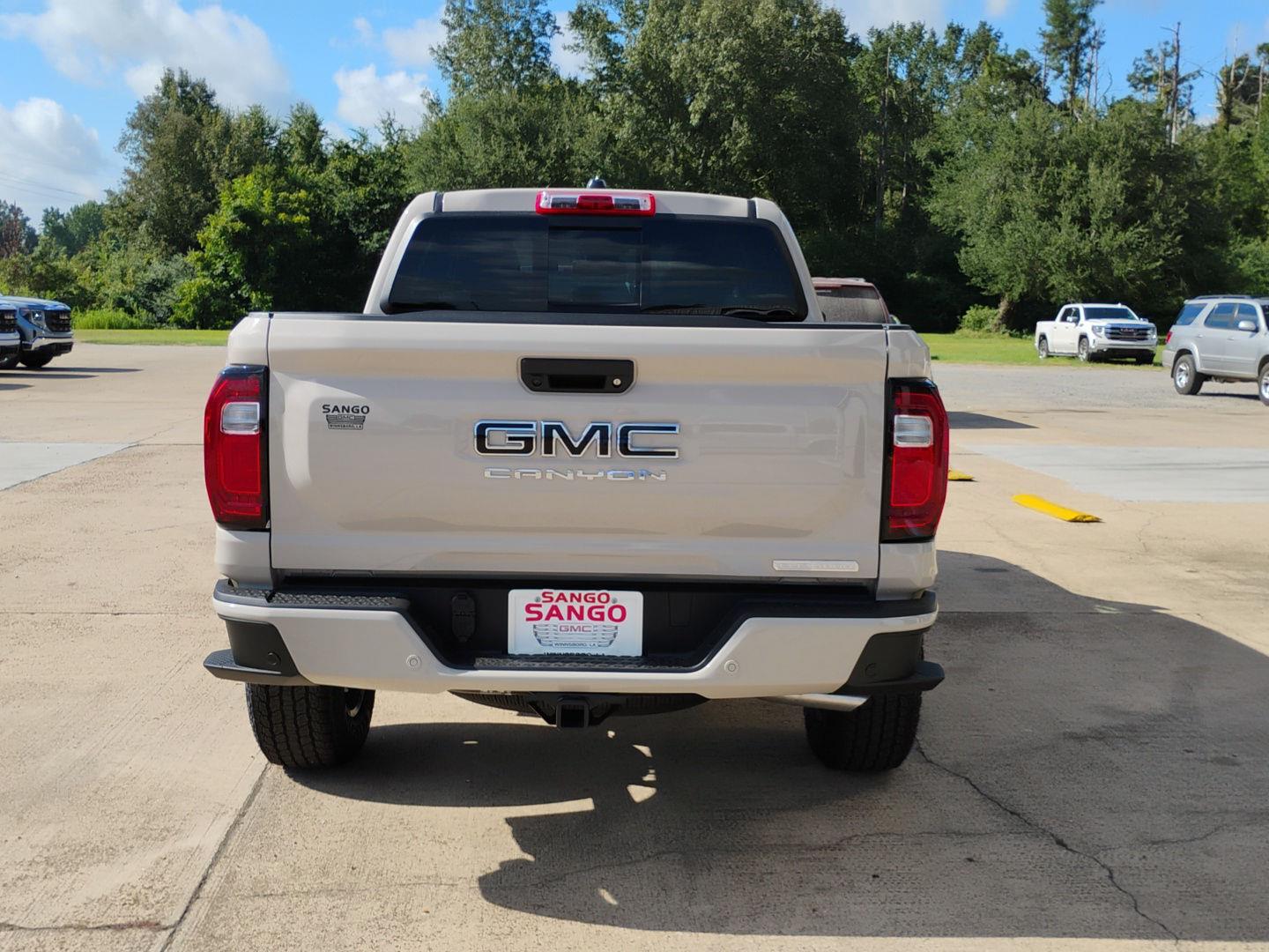 2026 GMC Canyon Elevation - Photo 11