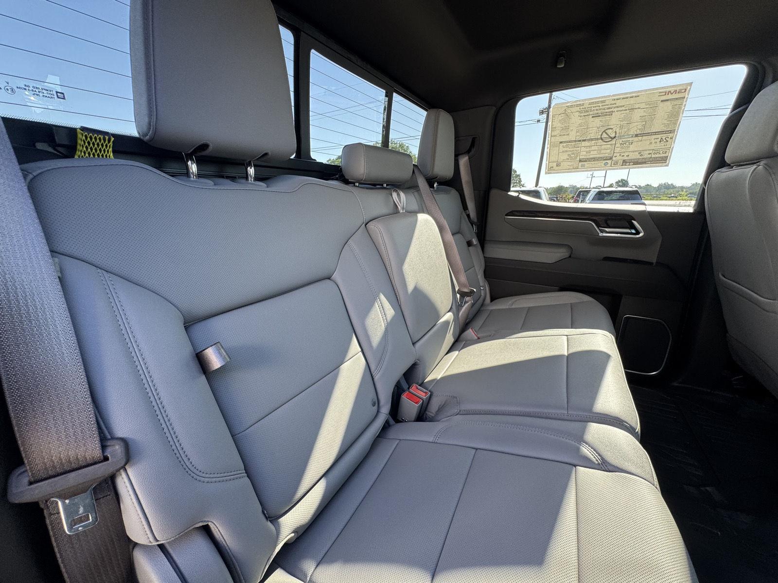 2026 GMC Sierra 1500 SLT - Photo 14