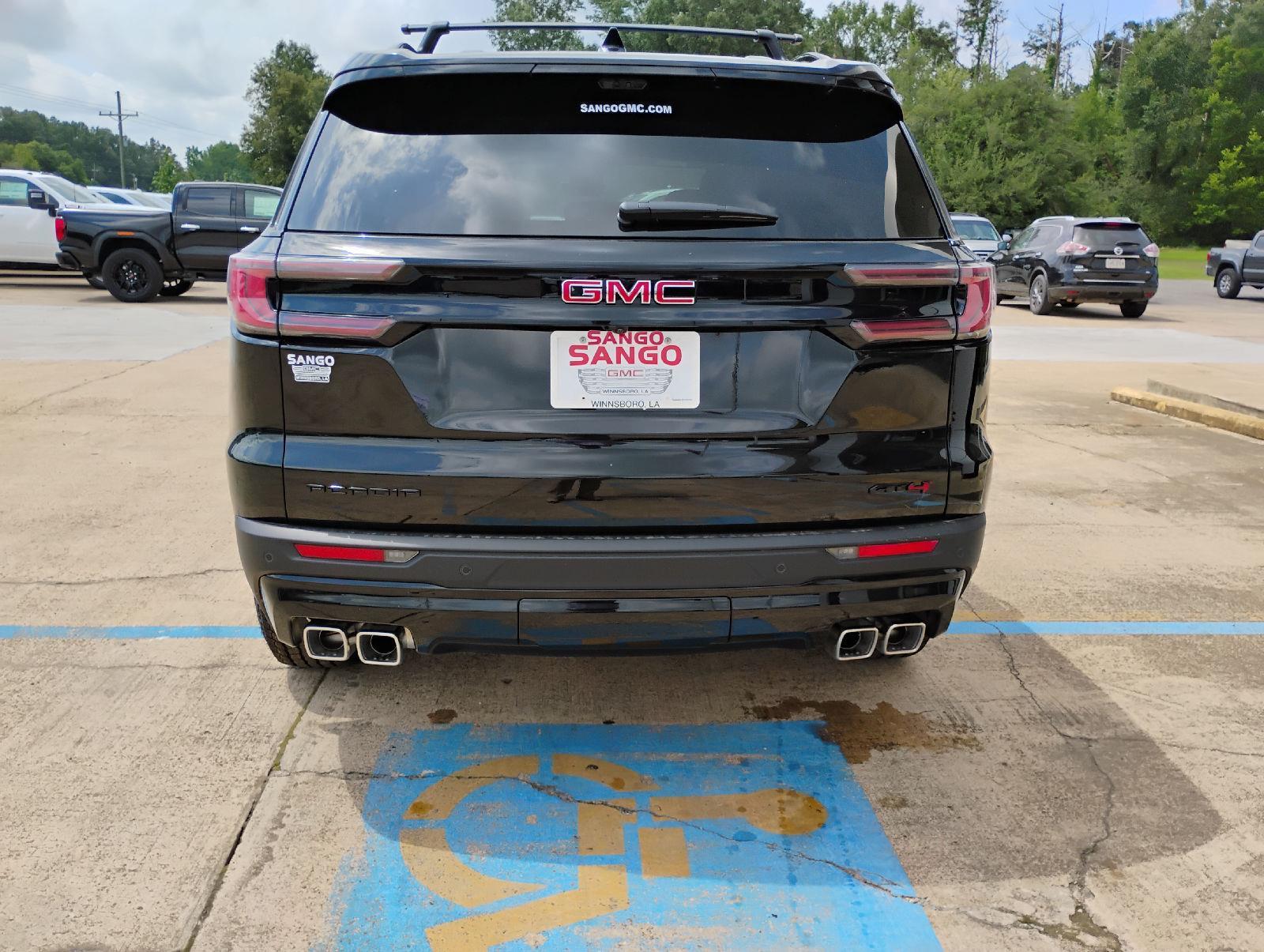 2026 GMC Acadia AT4 - Photo 11