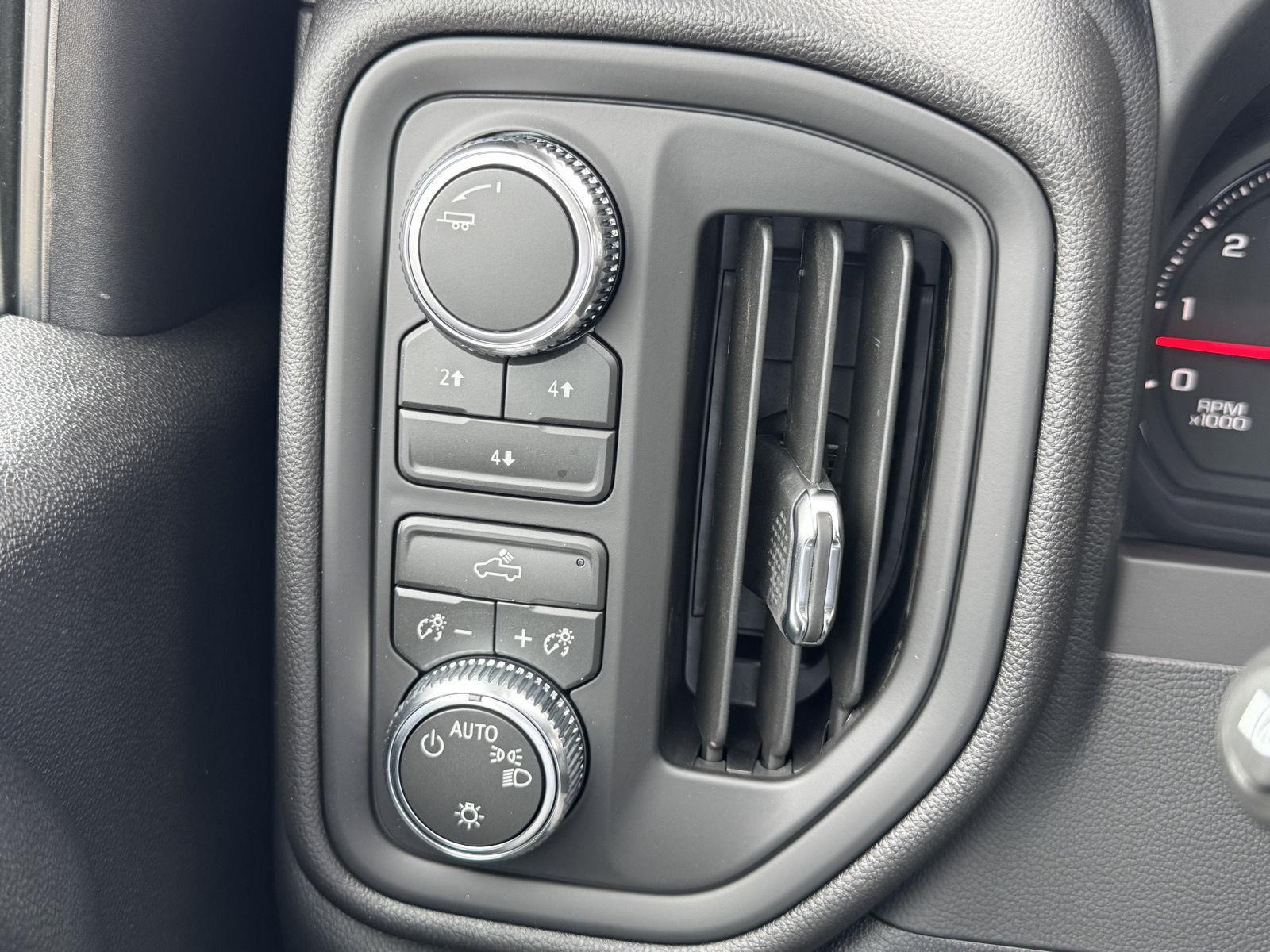 2026 GMC Sierra 2500HD Pro - Photo 23
