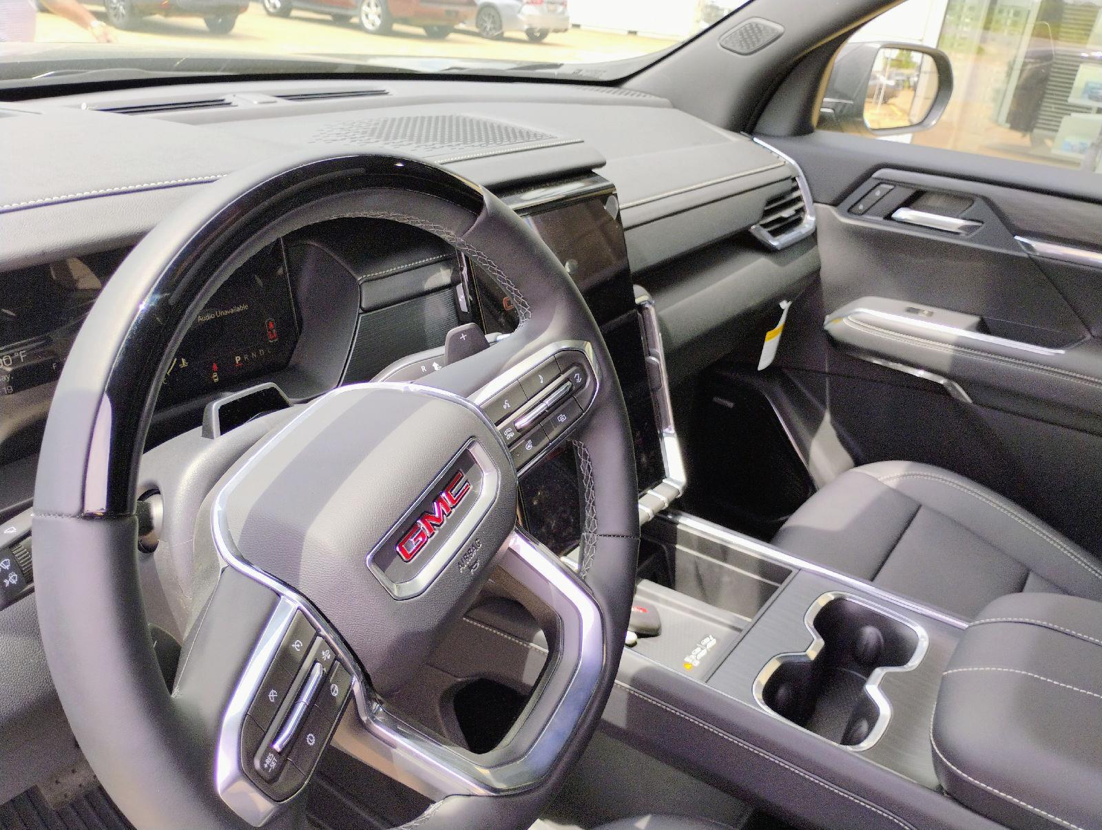 2026 GMC Acadia Elevation - Photo 5