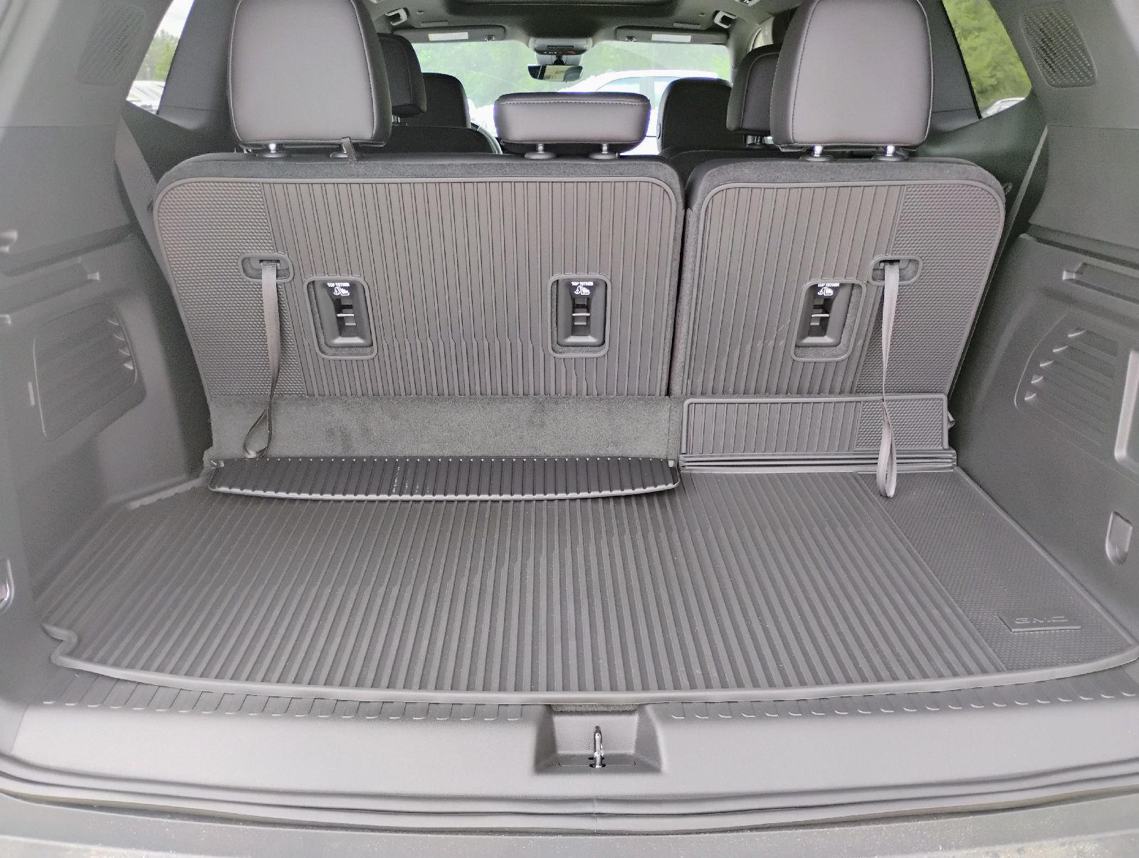 2026 GMC Acadia Elevation - Photo 14