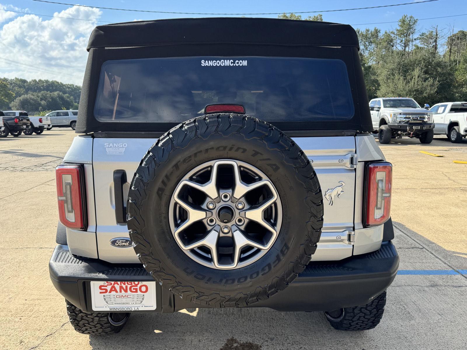 2022 Ford Bronco Badlands photo 4