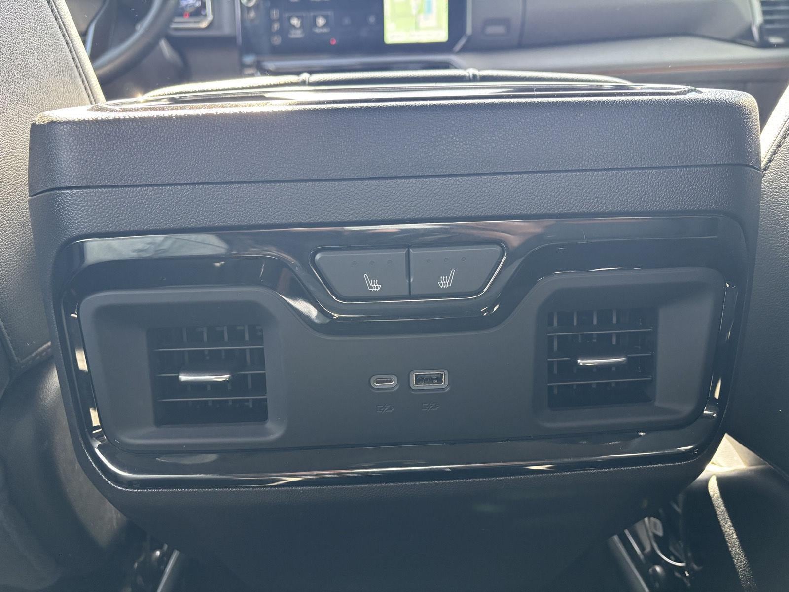 2023 GMC Sierra 1500 AT4 - Photo 8