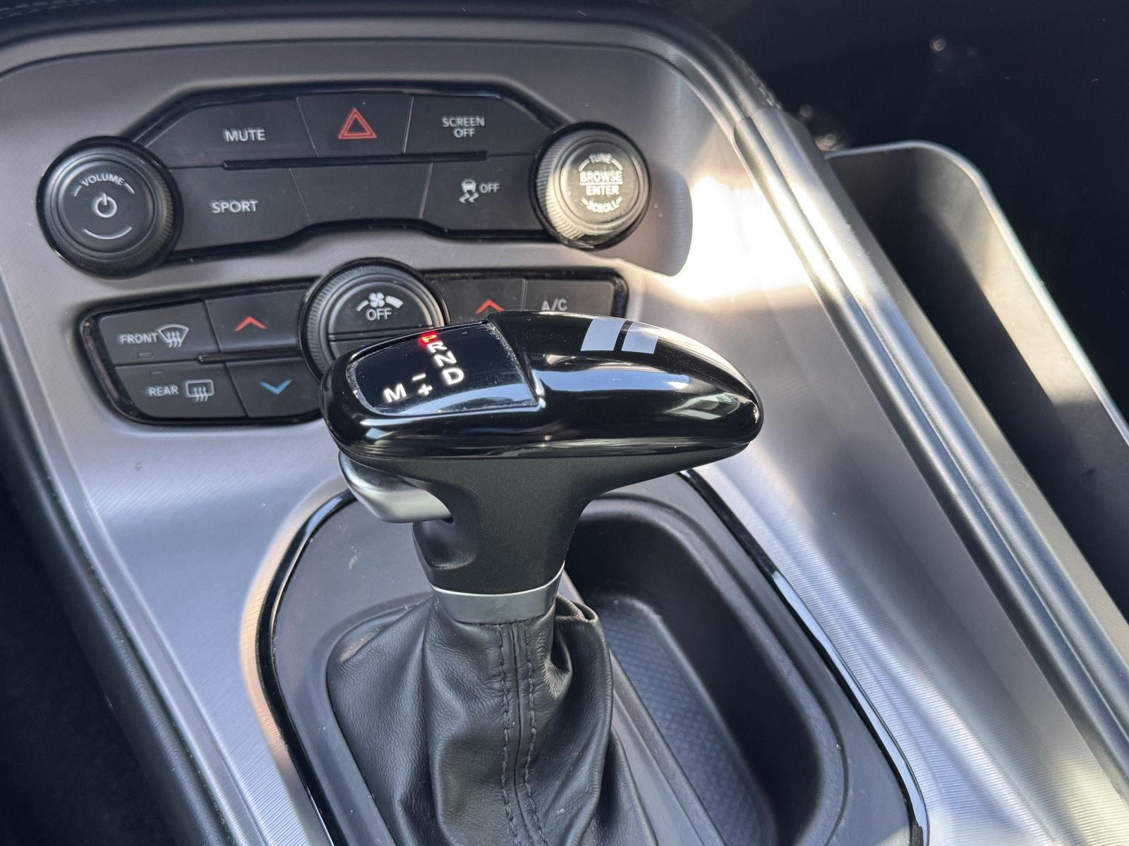 2023 Dodge Challenger SXT - Photo 19