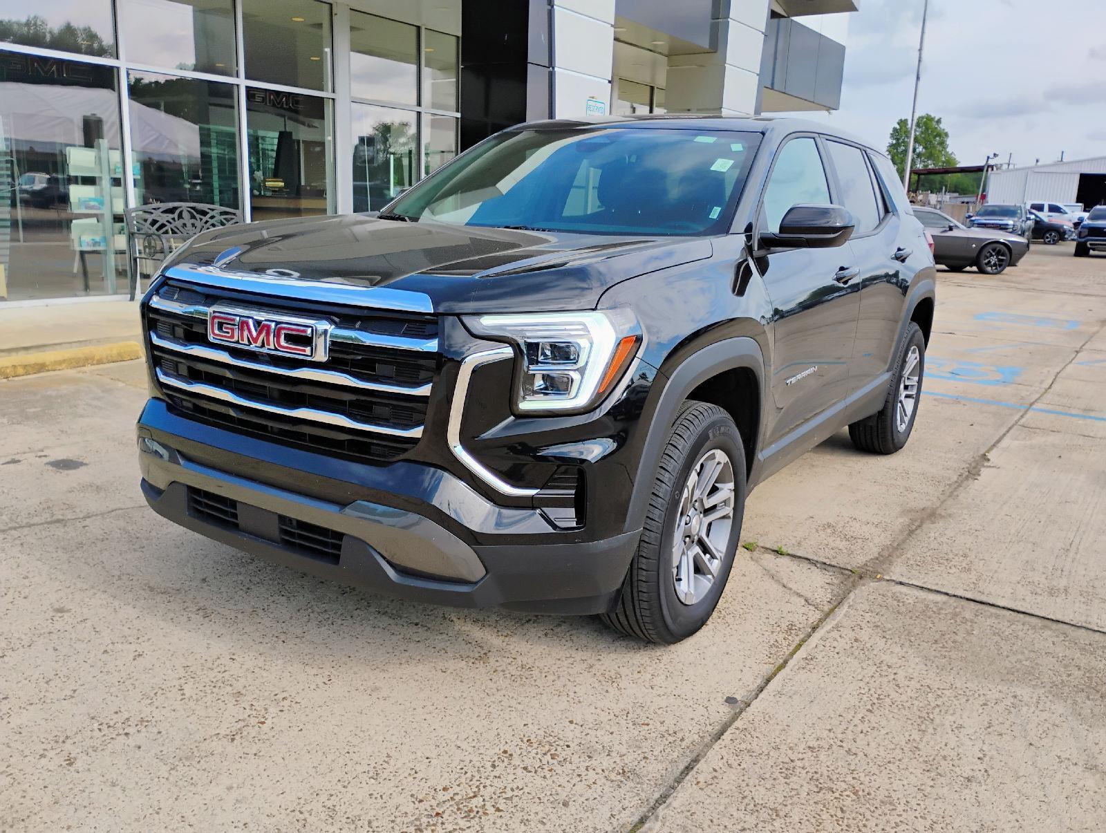 2026 GMC Terrain Elevation FWD's photo