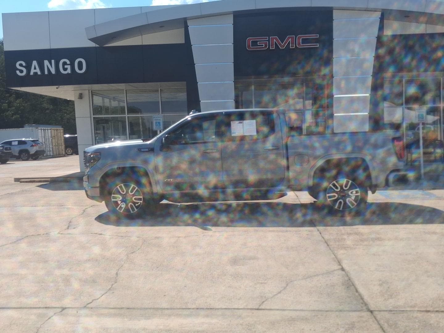 2023 GMC Sierra 1500 AT4