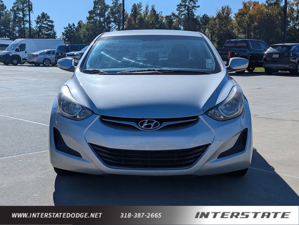 Used 2016 Hyundai Elantra SE Sedan
