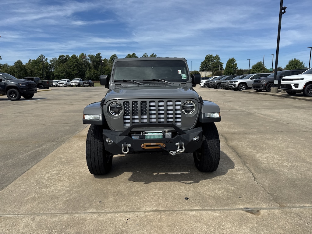 Used 2020 Jeep Gladiator Sport Truck Crew Cab