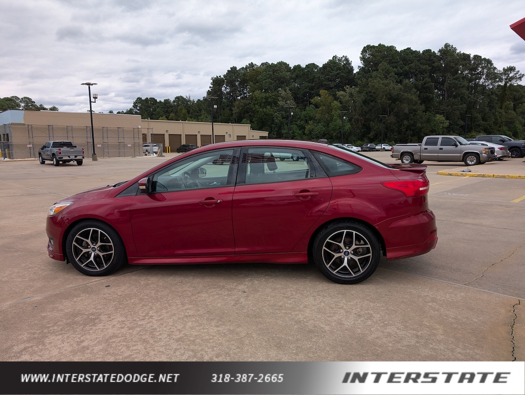 Used 2016 Ford Focus SE Sedan