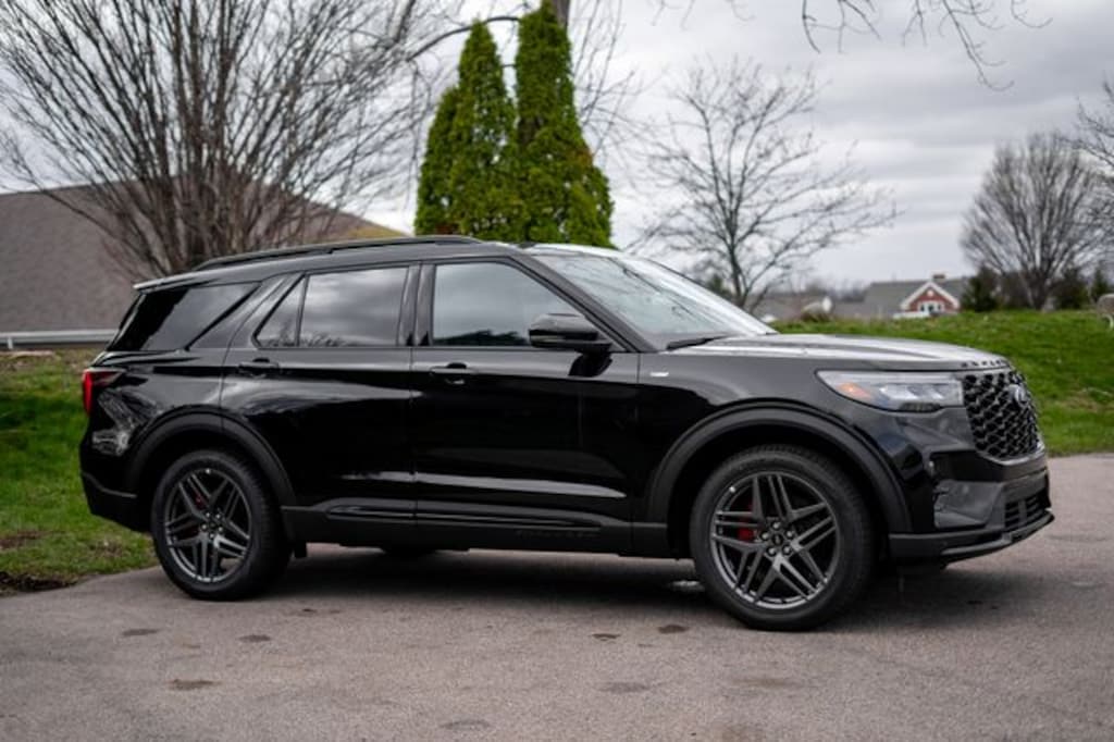 New 2026 Ford Explorer ST-Line SUV