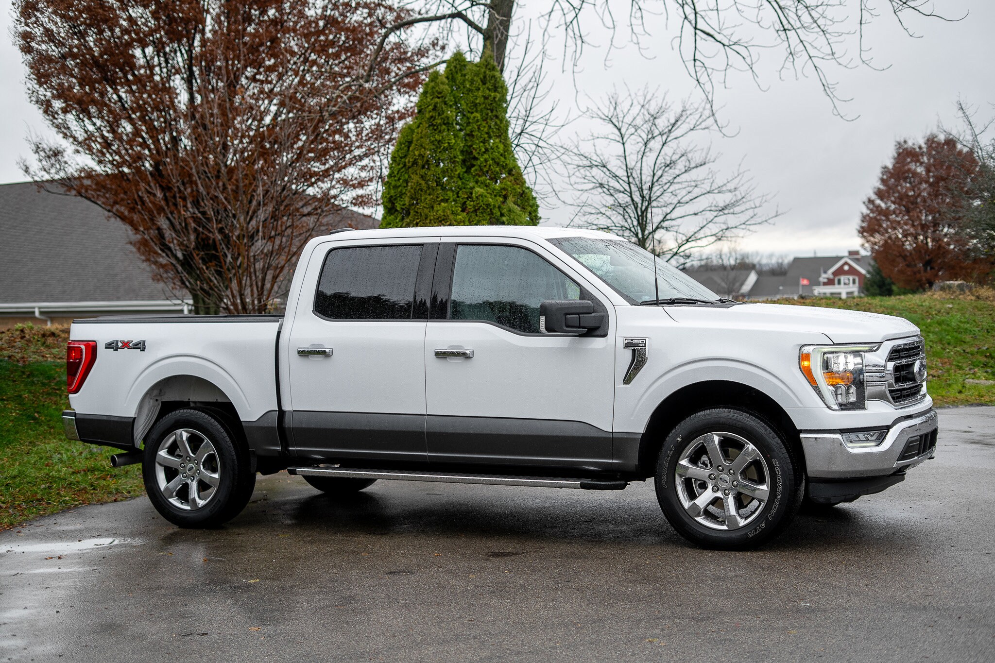 2022 Ford F-150 XLT photo 3