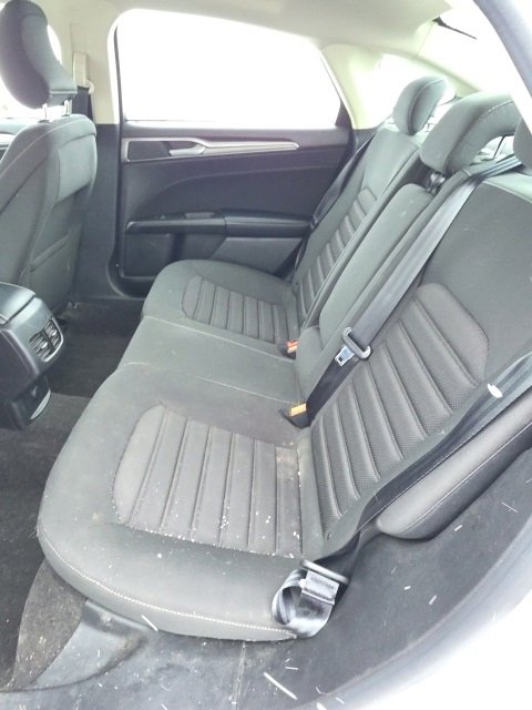 2019 Ford Fusion SE photo 4