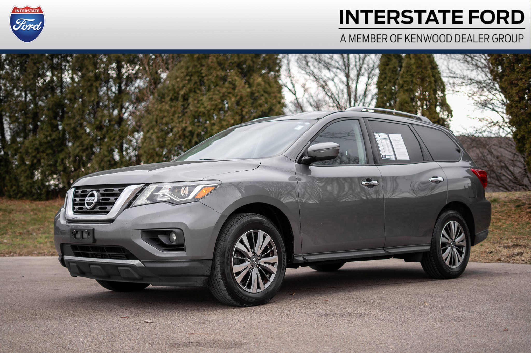 2019 Nissan Pathfinder SV