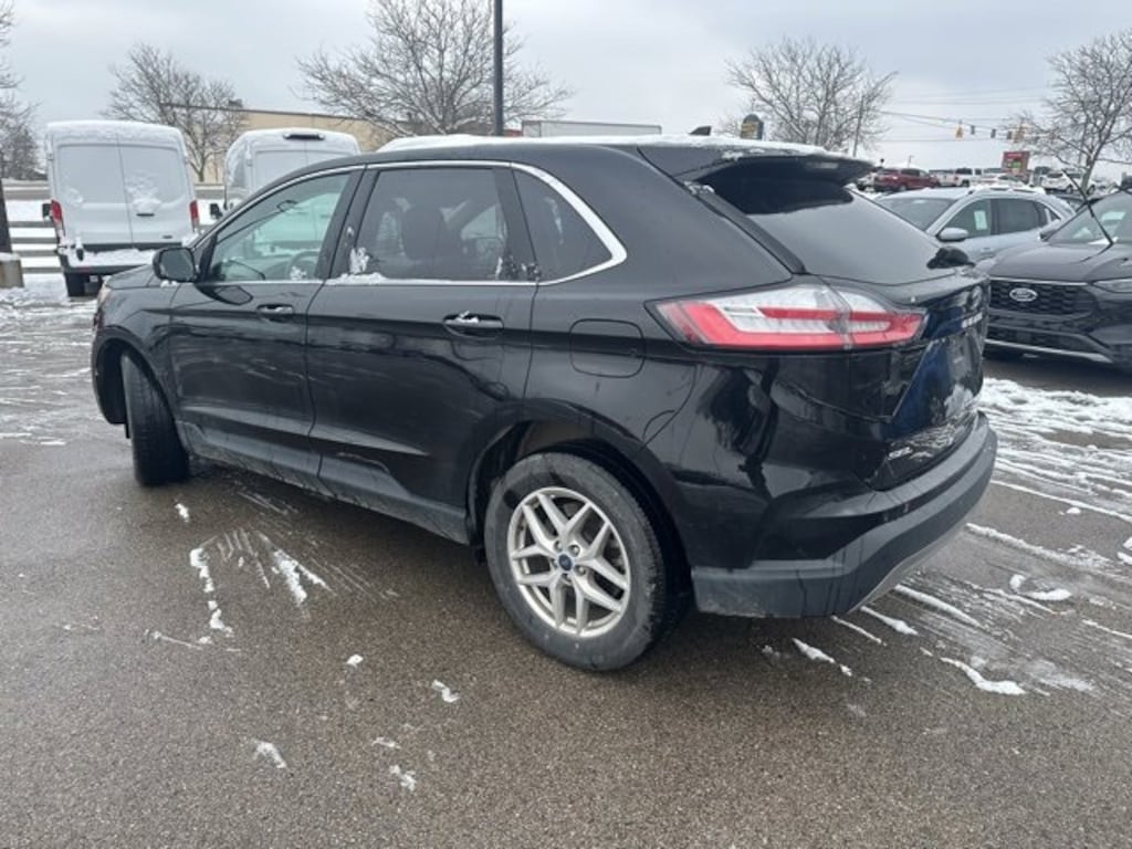 Certified 2023 Ford Edge SUV
