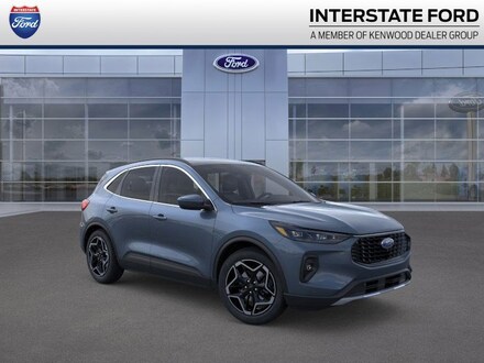 2026 Ford Escape Platinum SUV