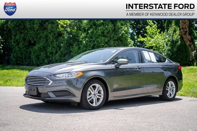 2018 Ford Fusion SE FWD's photo