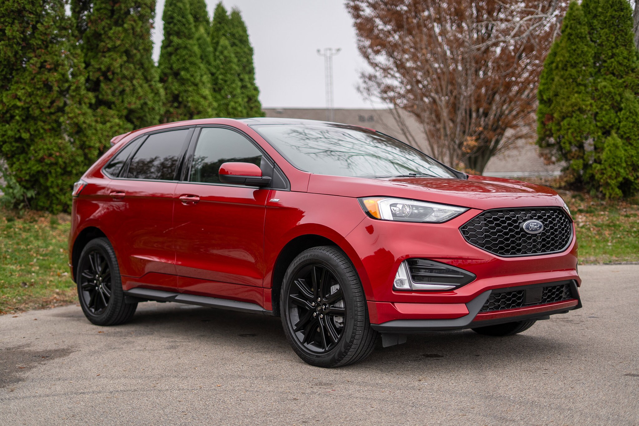 2024 Ford Edge ST photo 3