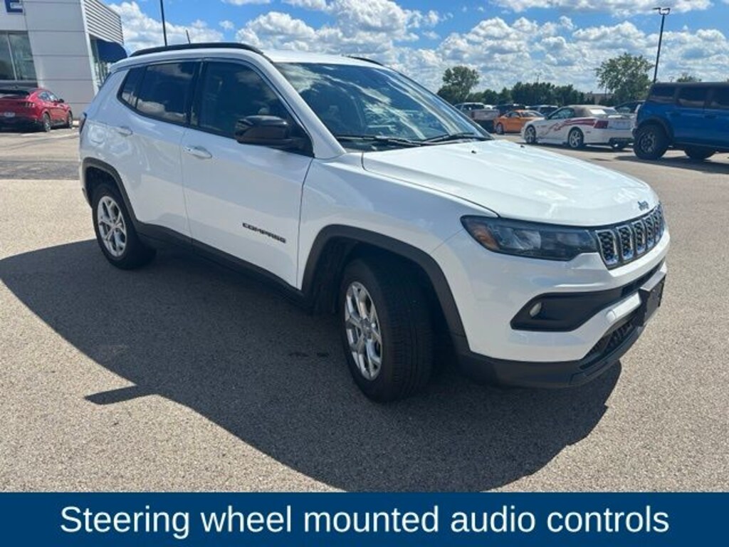 Used 2024 Jeep Compass Latitude SUV