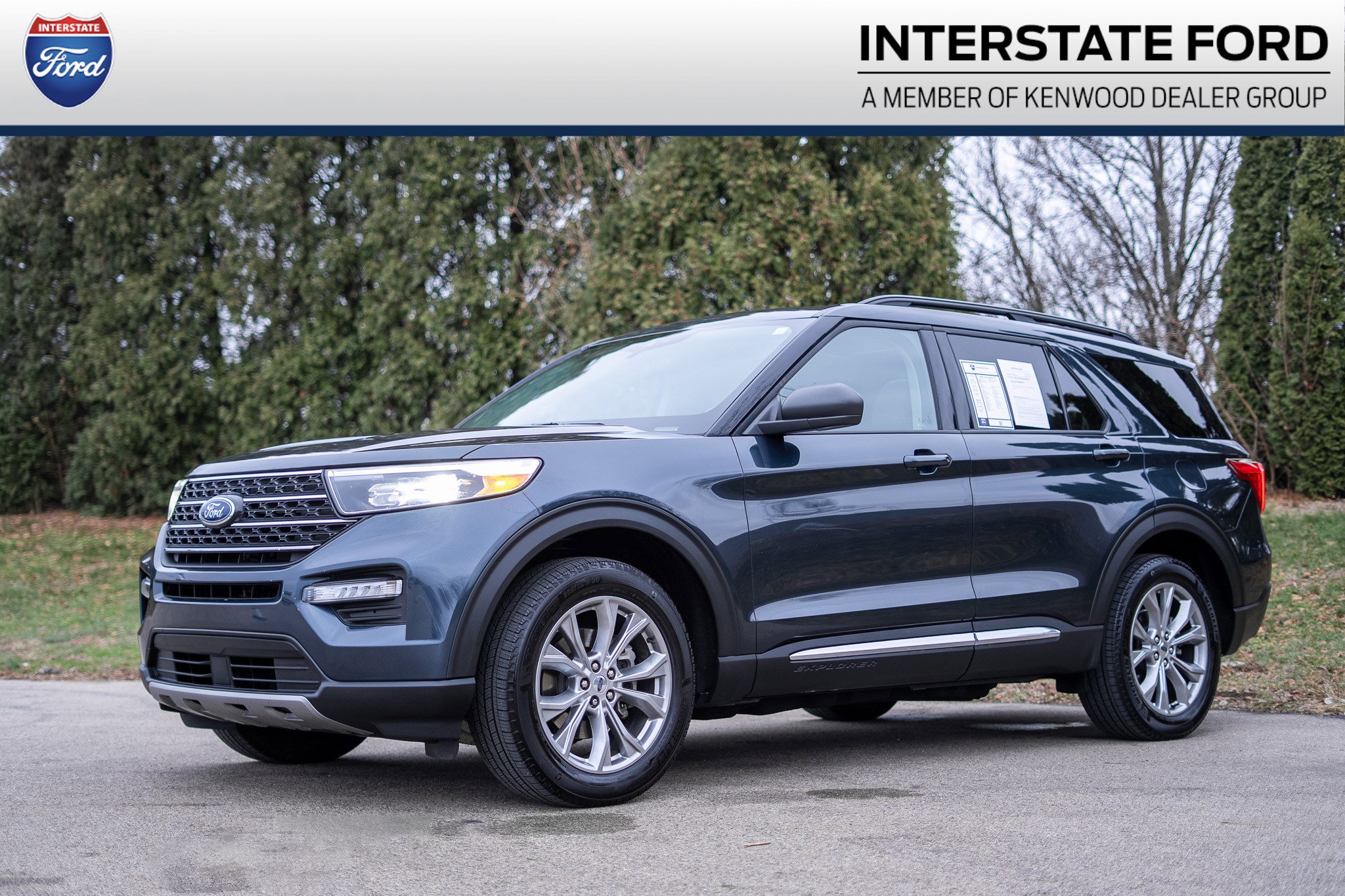 2023 Ford Explorer XLT's photo