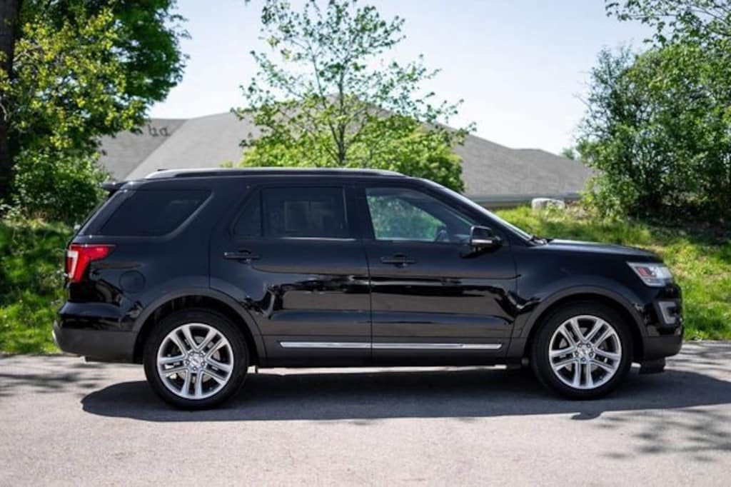 Used 2016 Ford Explorer XLT SUV