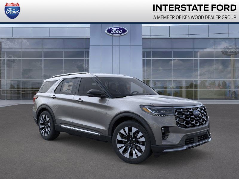 2026 Ford Explorer Platinum's photo