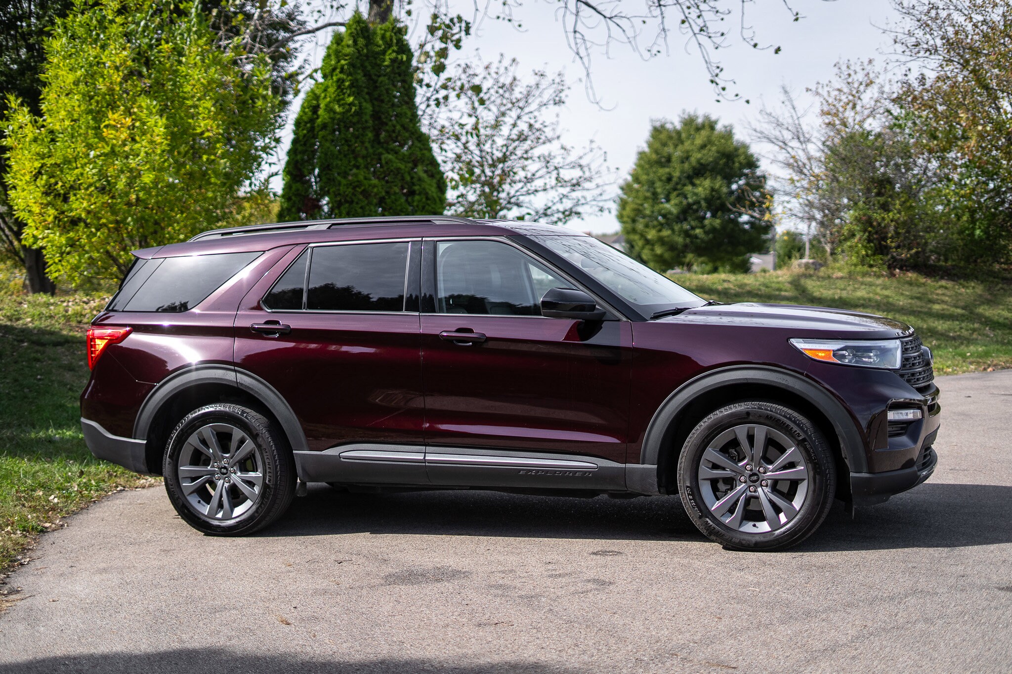 2023 Ford Explorer XLT photo 3