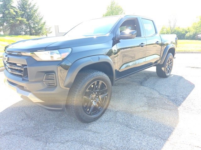 2023 Chevrolet Colorado Trail Boss photo 3