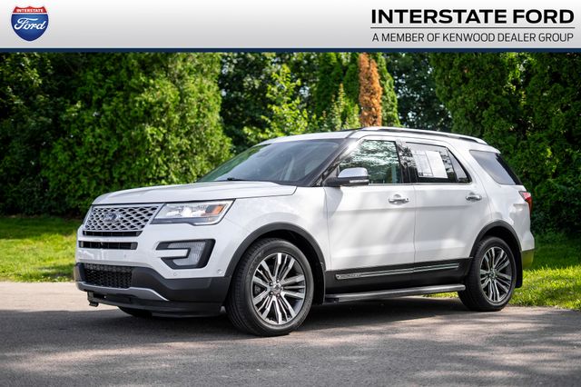 2017 Ford Explorer Platinum 4WD's photo