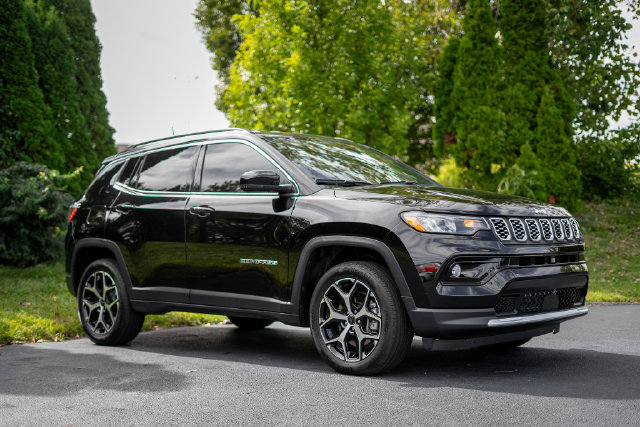 Used 2025 Jeep Compass Limited SUV