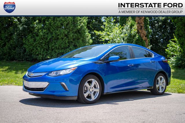 2017 Chevrolet Volt LT's photo