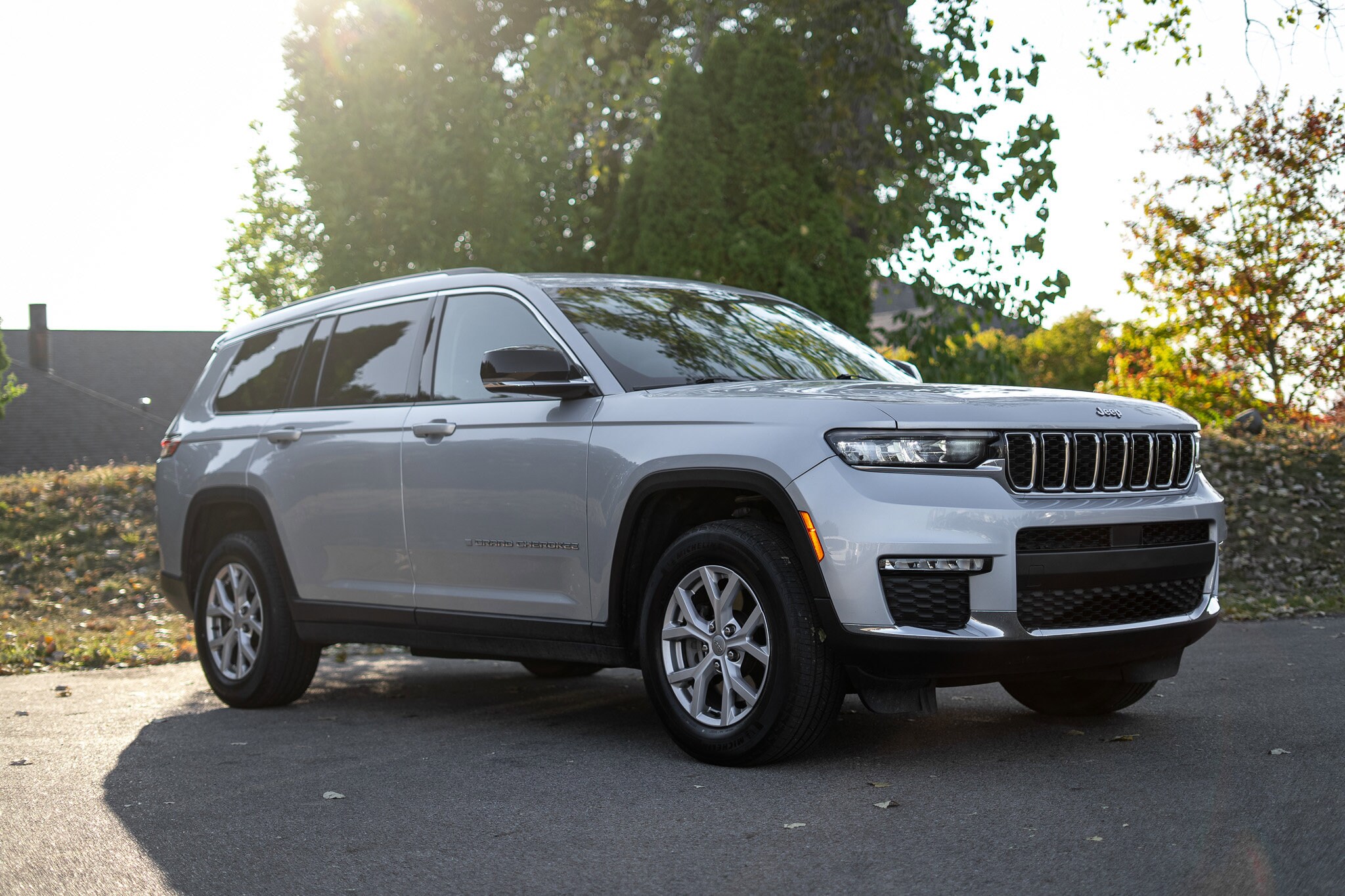 2021 Jeep Grand Cherokee Limited photo 3