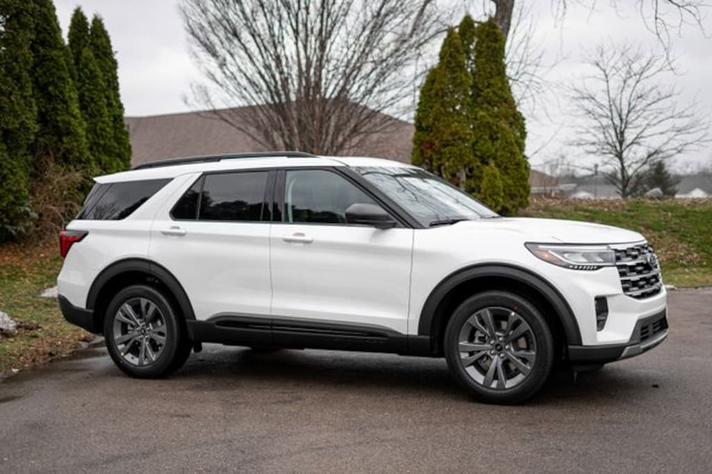 New 2026 Ford Explorer Active SUV