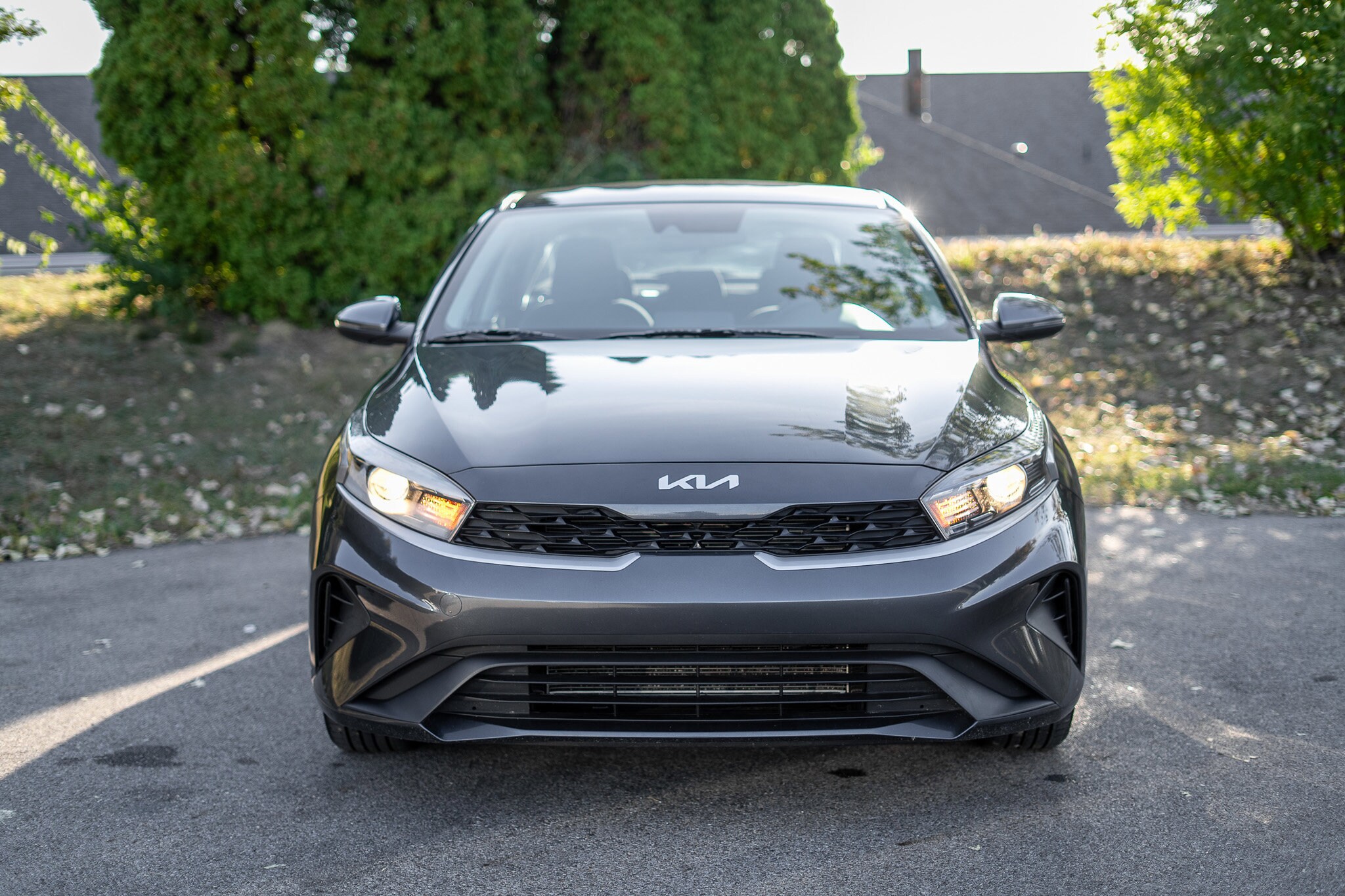 2024 Kia Forte LXS photo 2
