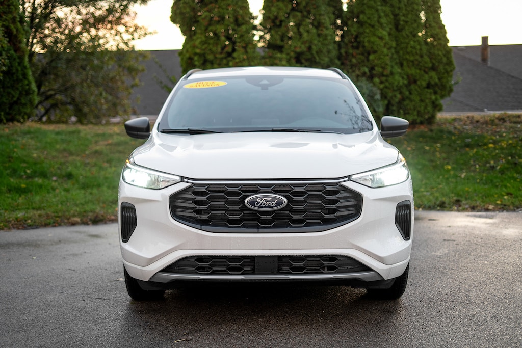 New 2024 Ford Escape ST-Line SUV