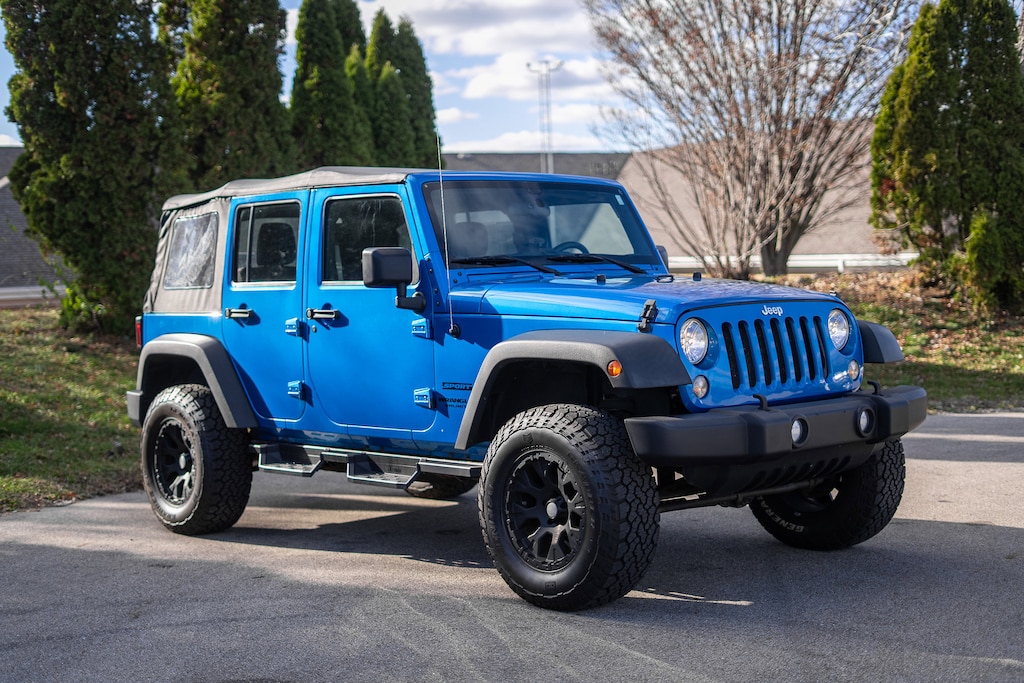 Used 2015 Jeep Wrangler Unlimited Sport 4x4 SUV