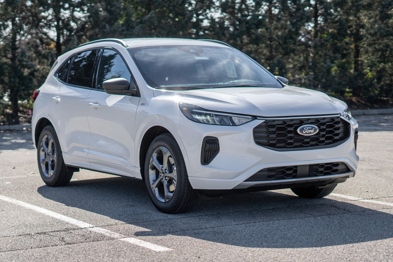 2024 Ford Escape ST-Line photo 3