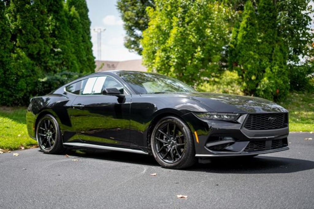 Used 2024 Ford Mustang Coupe