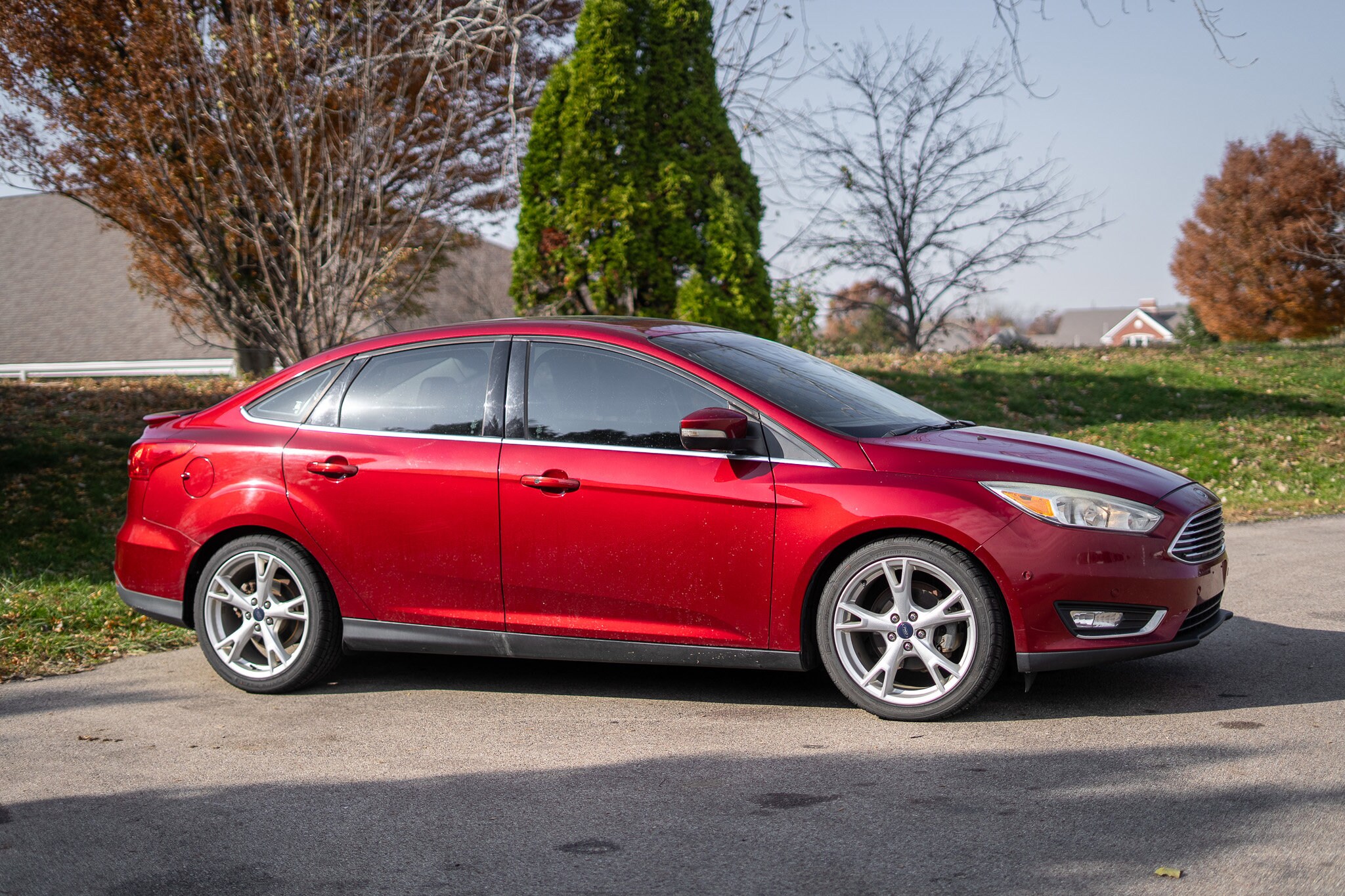 2015 Ford Focus Titanium Sedan photo 4