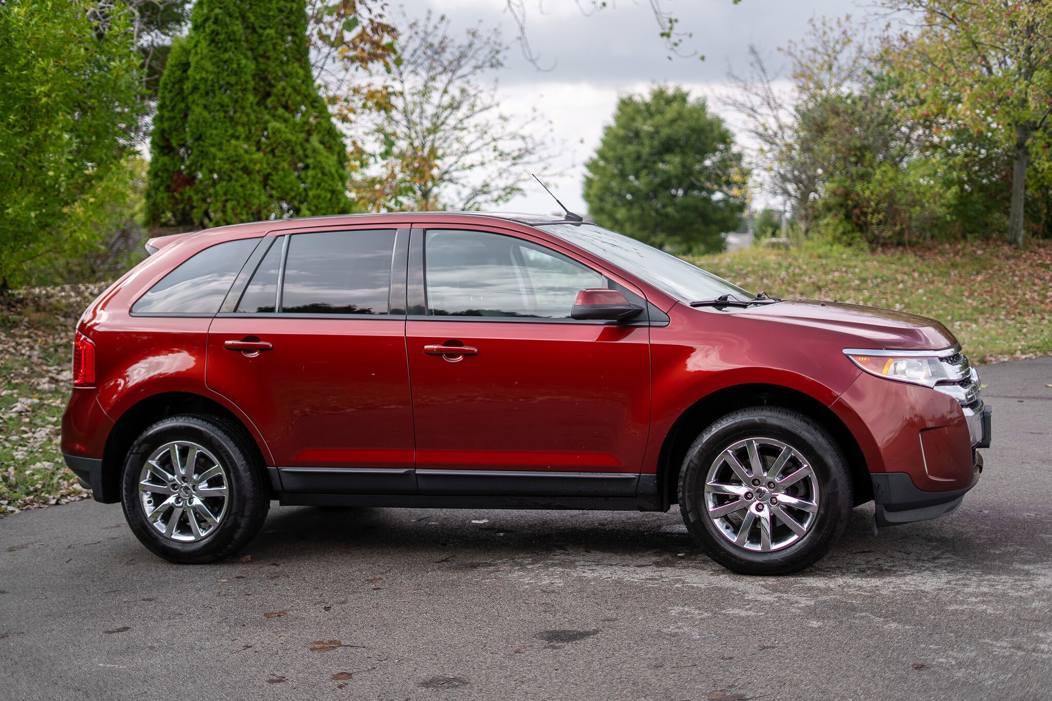 2014 Ford Edge SEL photo 4