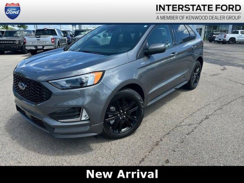 Used 2024 Ford Edge SUV