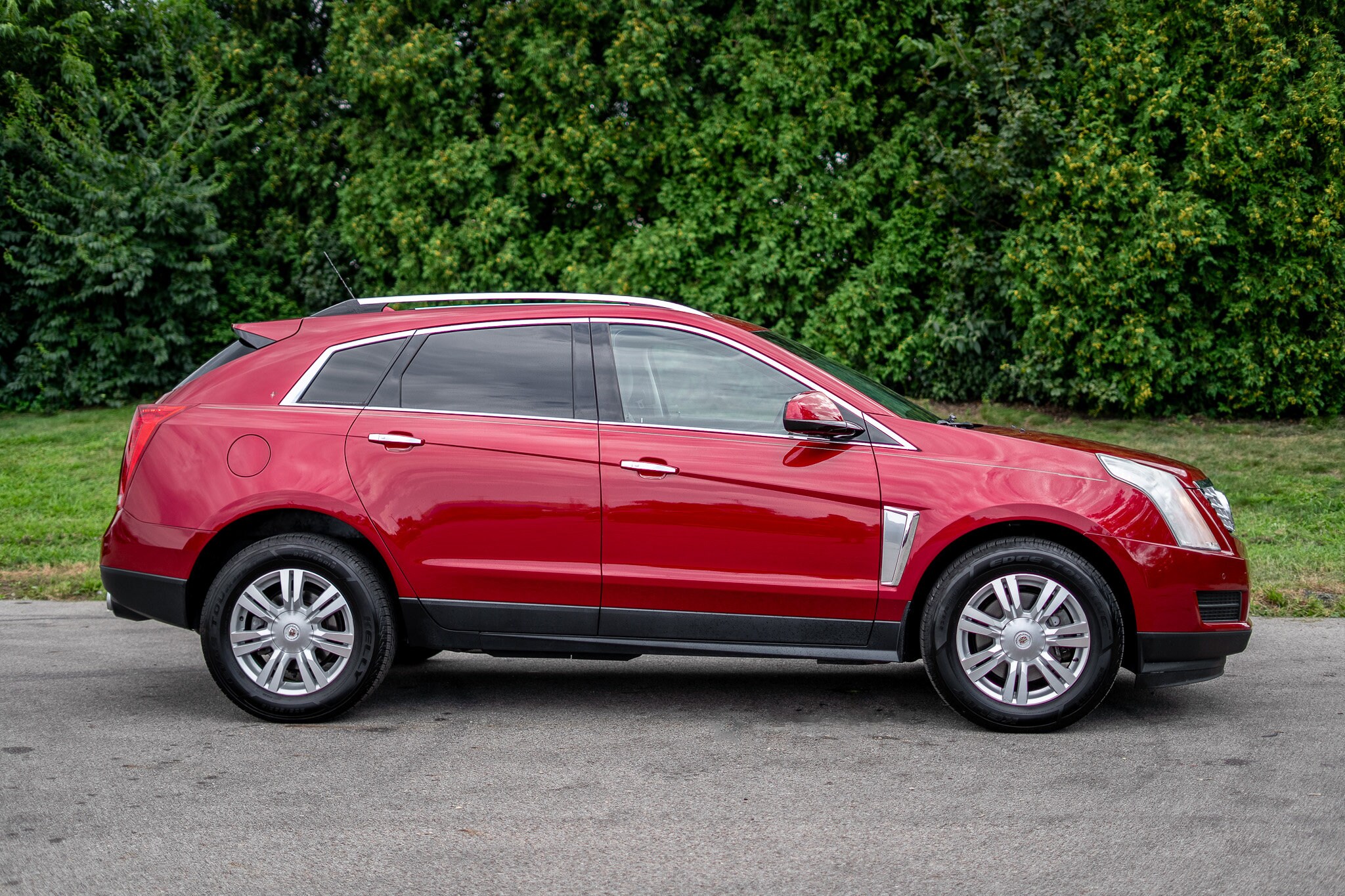 2016 Cadillac SRX Luxury photo 4