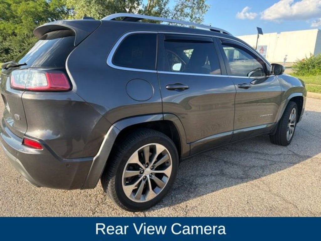 Used 2019 Jeep Cherokee Overland 4x4 SUV