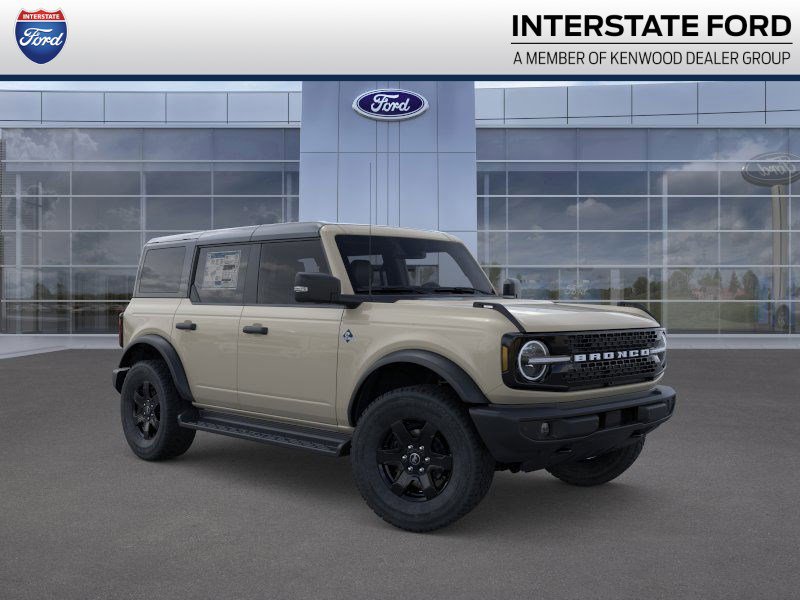 2025 Ford Bronco 4-Door Outer Banks's photo