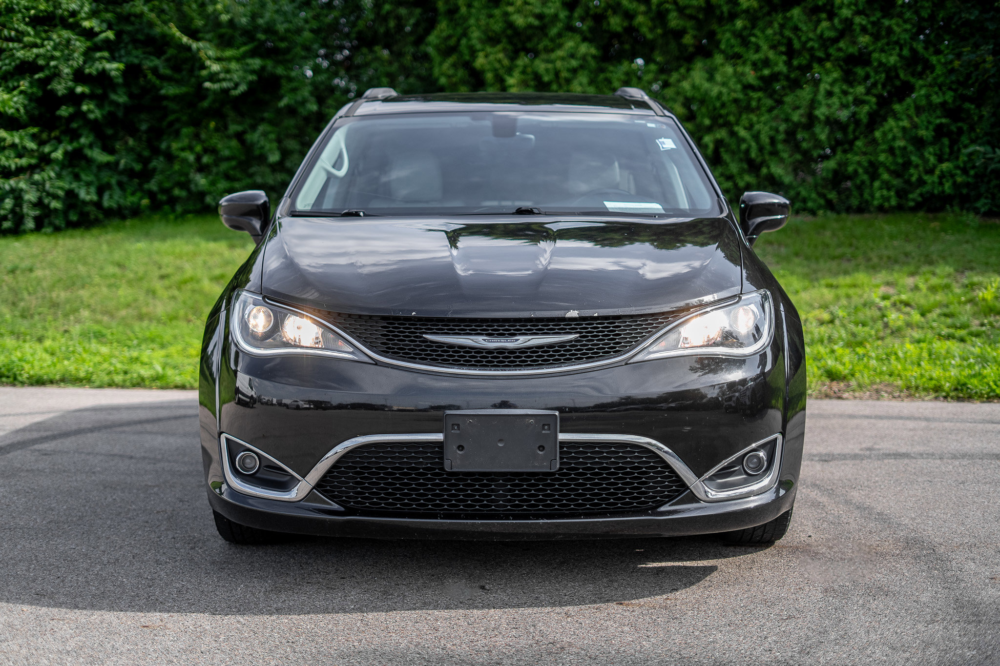 Used 2017 Chrysler Pacifica Touring-L with VIN 2C4RC1BG3HR593336 for sale in Miamisburg, OH