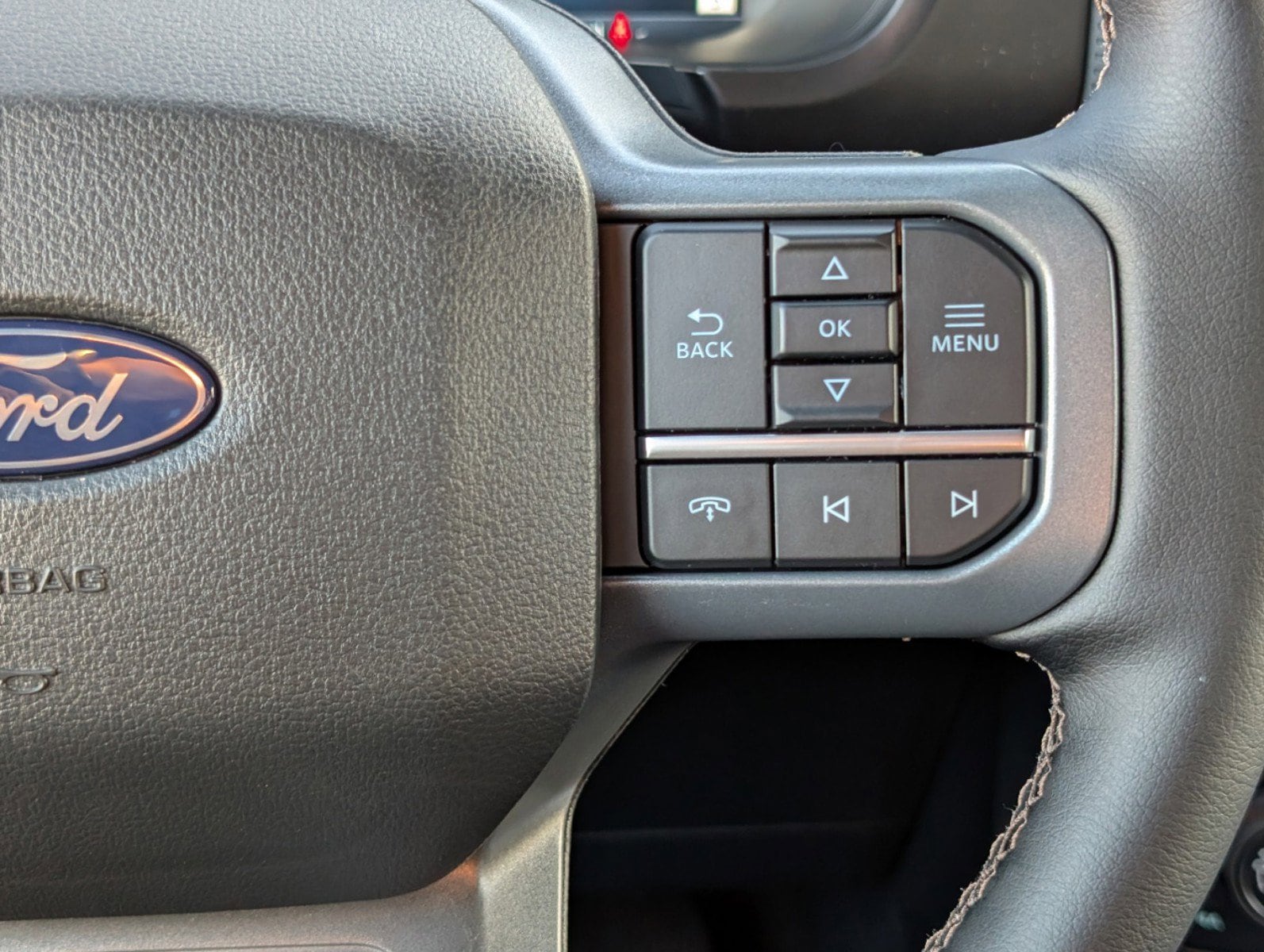 2025 Ford F-150 Lariat - Photo 28