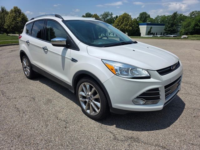 Used 2016 Ford Escape SE with VIN 1FMCU0GX5GUB45652 for sale in Miamisburg, OH