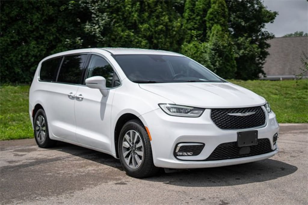 Certified 2022 Chrysler Pacifica Hybrid Touring L Van Passenger Van