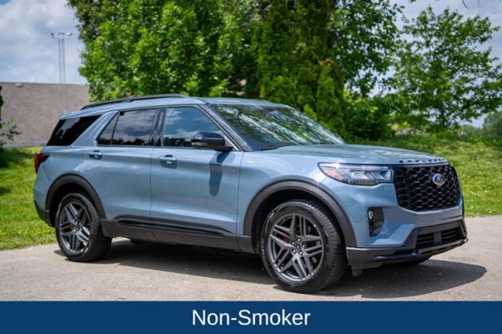 Used 2025 Ford Explorer ST-Line SUV
